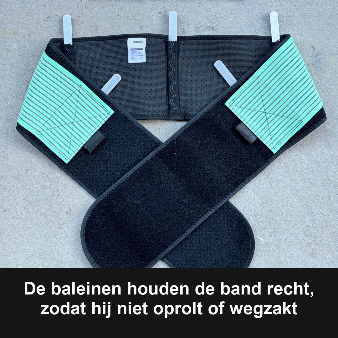 Baleinen houden de band recht zodat hij niet oprolt